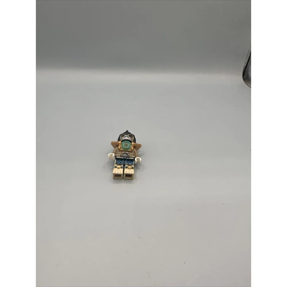 LEGO Legends of Chima LONGTOOTH with ARMOR Minifigure loc012 Lion Tribe 2013